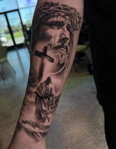 Mike Beard Tattoo Artist - BTB Tattoo 004